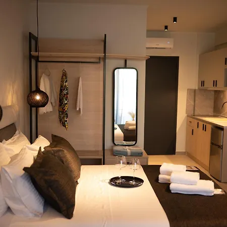 Ottelia Luxury